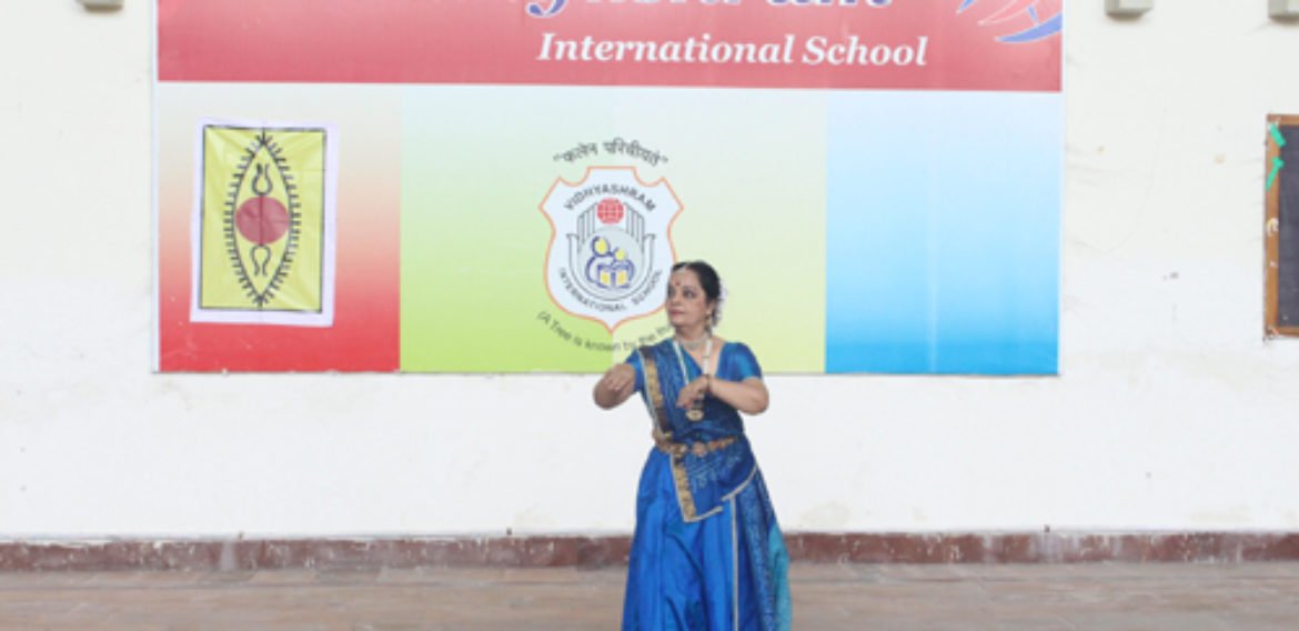 Kathak Dance Performance by a senior dancer of Jaipur Gharana Prerana Shrimali.
