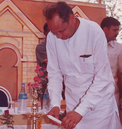 Vidhyashram School History
