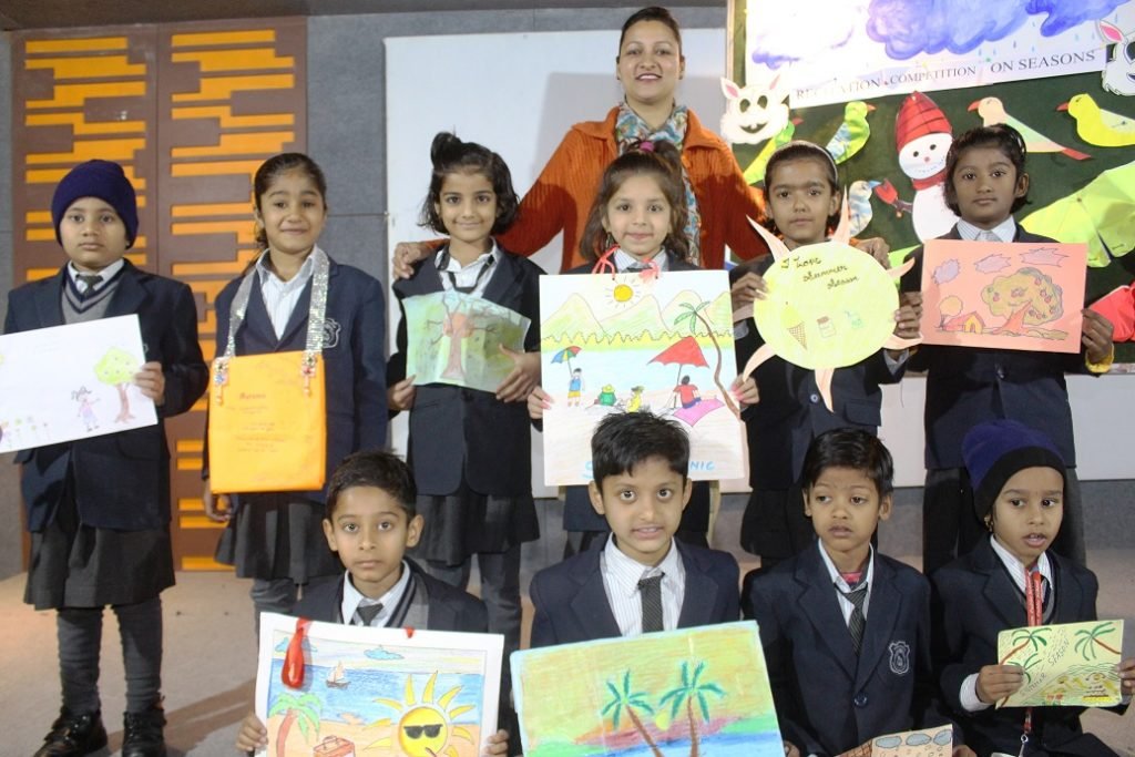 Recitation Competition on Seasons Class I
